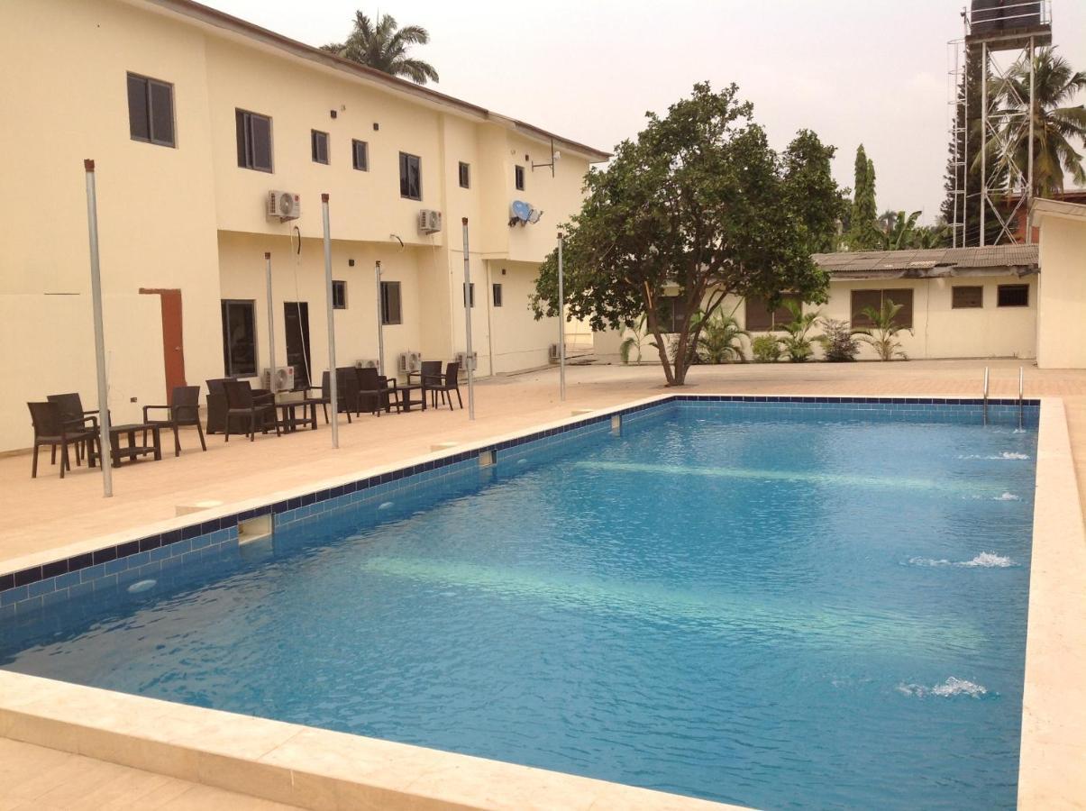 Adis Hotels Prime Ibadan Exteriör bild