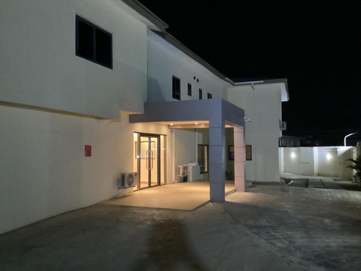 Adis Hotels Prime Ibadan Exteriör bild