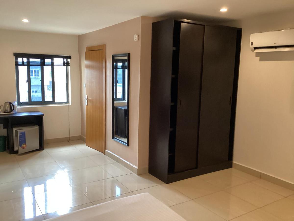 Adis Hotels Prime Ibadan Exteriör bild